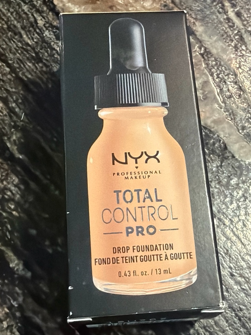 NYX Professional Makeup Total Control Pro Drop Foundation 10 Buff NEW IN BOX.